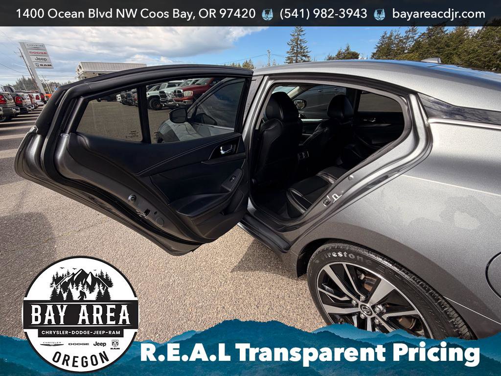 Used 2021 Nissan Maxima 3.5 SV w/ Floor Mat Group image 15