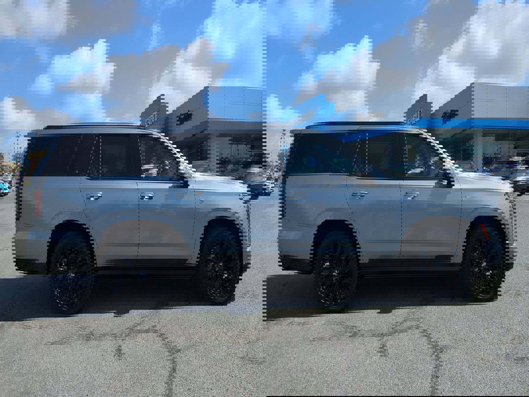 New 2026 Cadillac Escalade Platinum Sport image 4