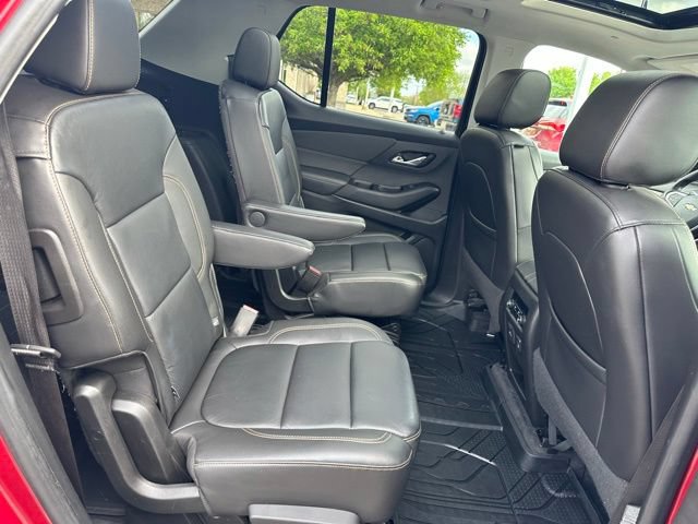 Used 2020 Chevrolet Traverse LT w/ LT Premium Package FWD image 30