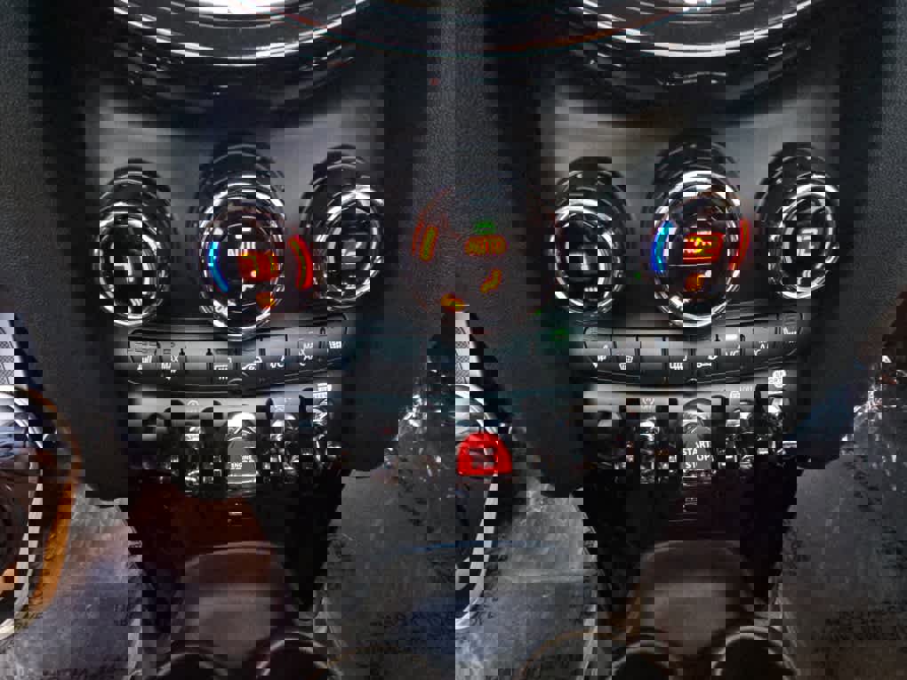 Certified 2023 MINI Cooper S FWD image 26