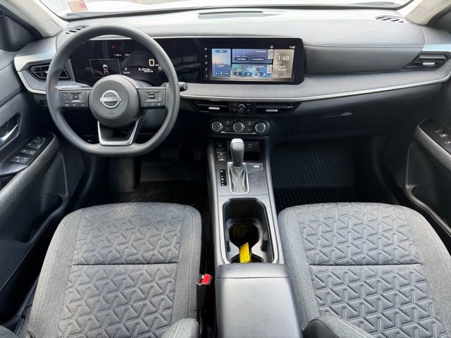 Certified 2025 Nissan Kicks SV w/ Charging Package FWD image 2