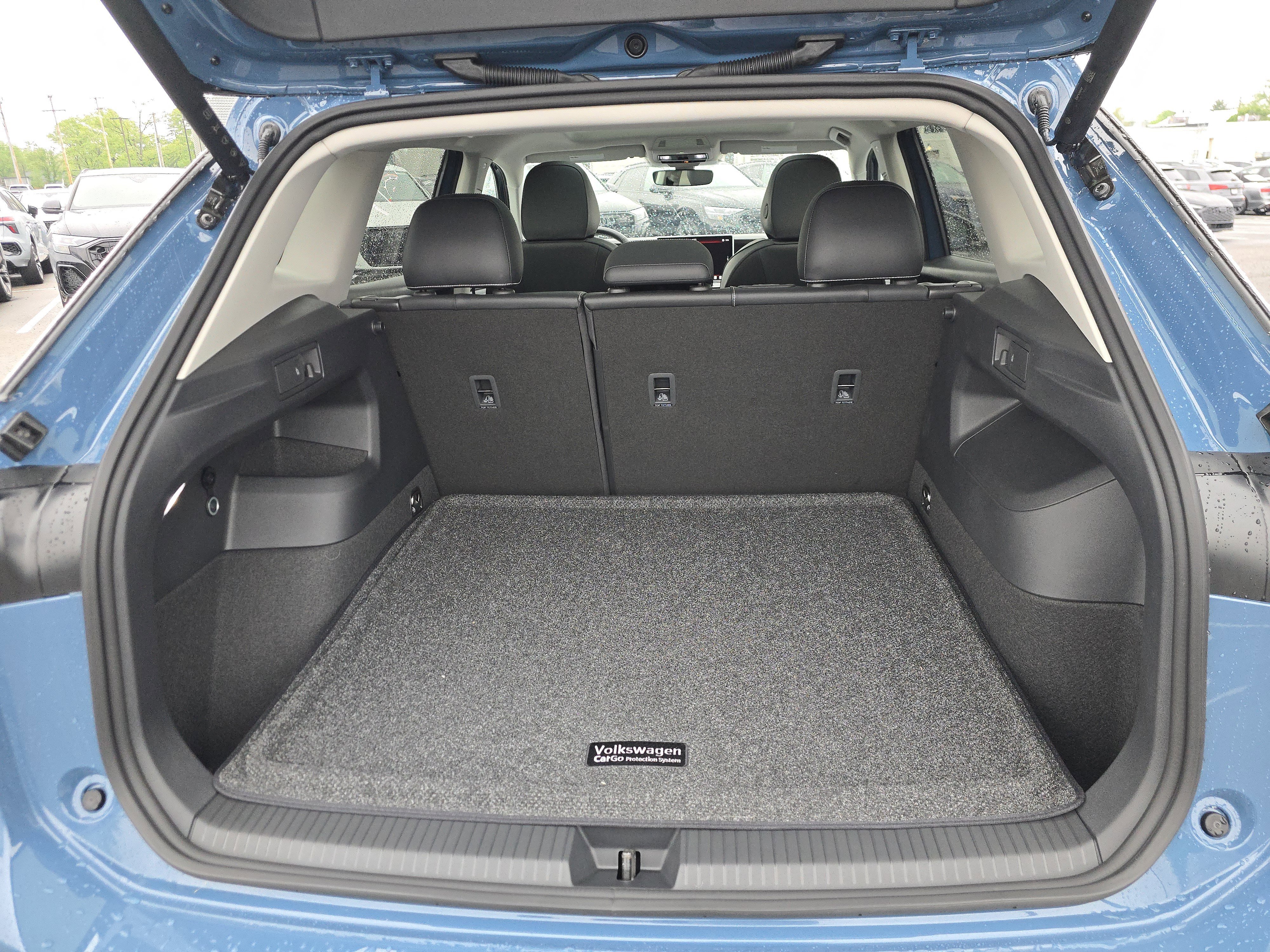 New 2026 Volkswagen Tiguan SE AWD/4WD image 17