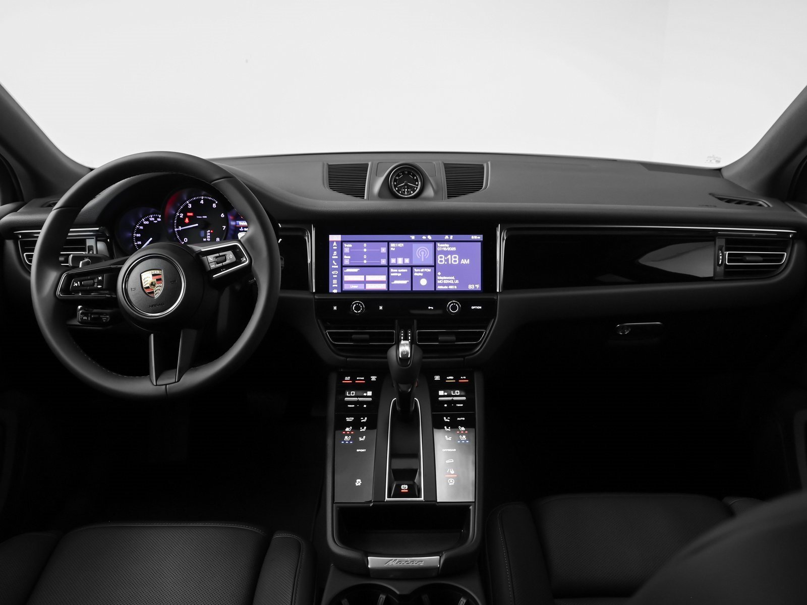 Certified 2025 Porsche Macan image 25