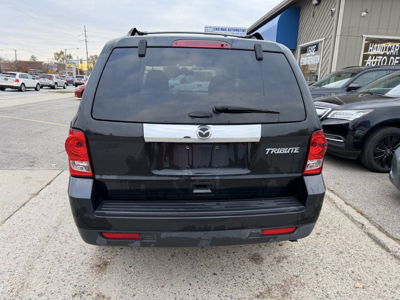 Used 2011 MAZDA Tribute i image 9