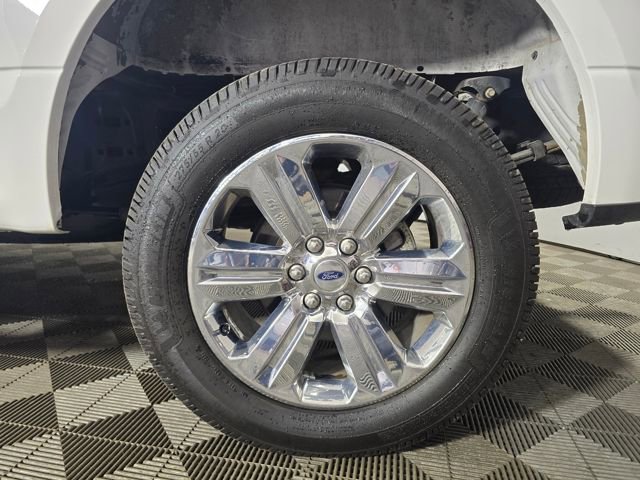 Used 2019 Ford F150 XLT w/ Equipment Group 302A Luxury image 36