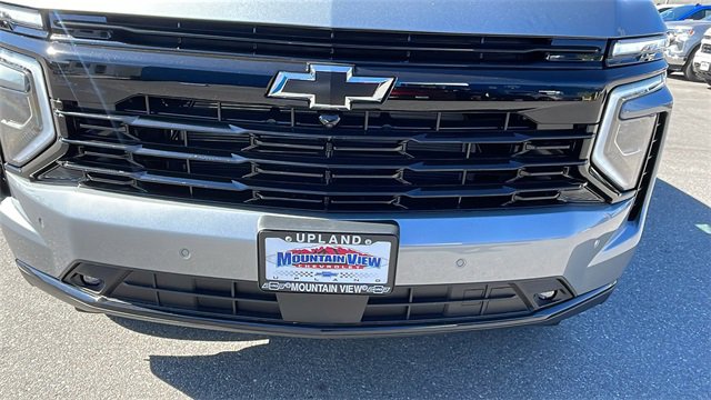 New 2026 Chevrolet Suburban RST w/ RST Capability Package image 9