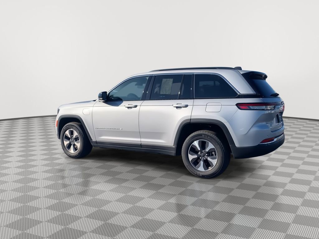 Used 2024 Jeep Grand Cherokee Limited 4xe image 6