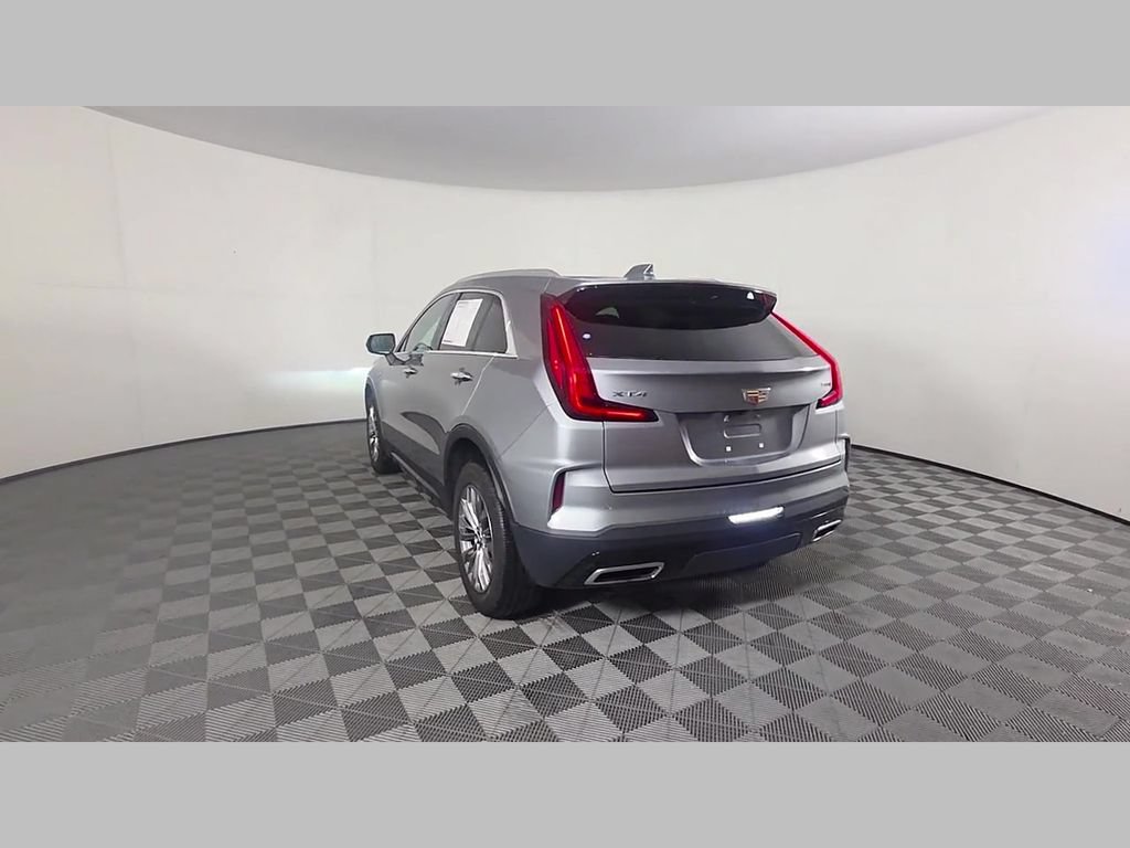 Used 2024 Cadillac XT4 Premium Luxury FWD image 43
