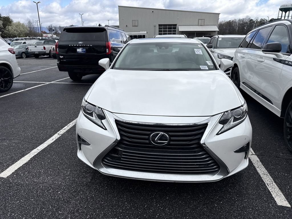 Used 2018 Lexus ES 350 w/ Premier Package image 5