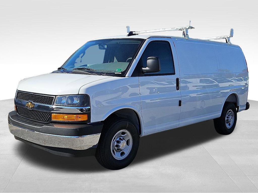 New 2025 Chevrolet Express 2500 Work Van 3D Cargo Van w/ Driver Convenience Package image 2