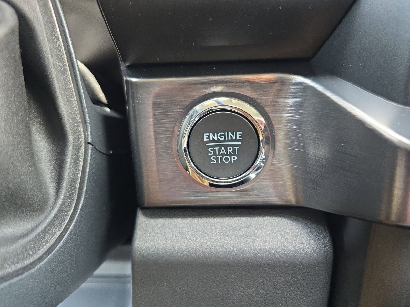 New 2025 Ford F250 Lariat w/ Tremor Off-Road Package image 25