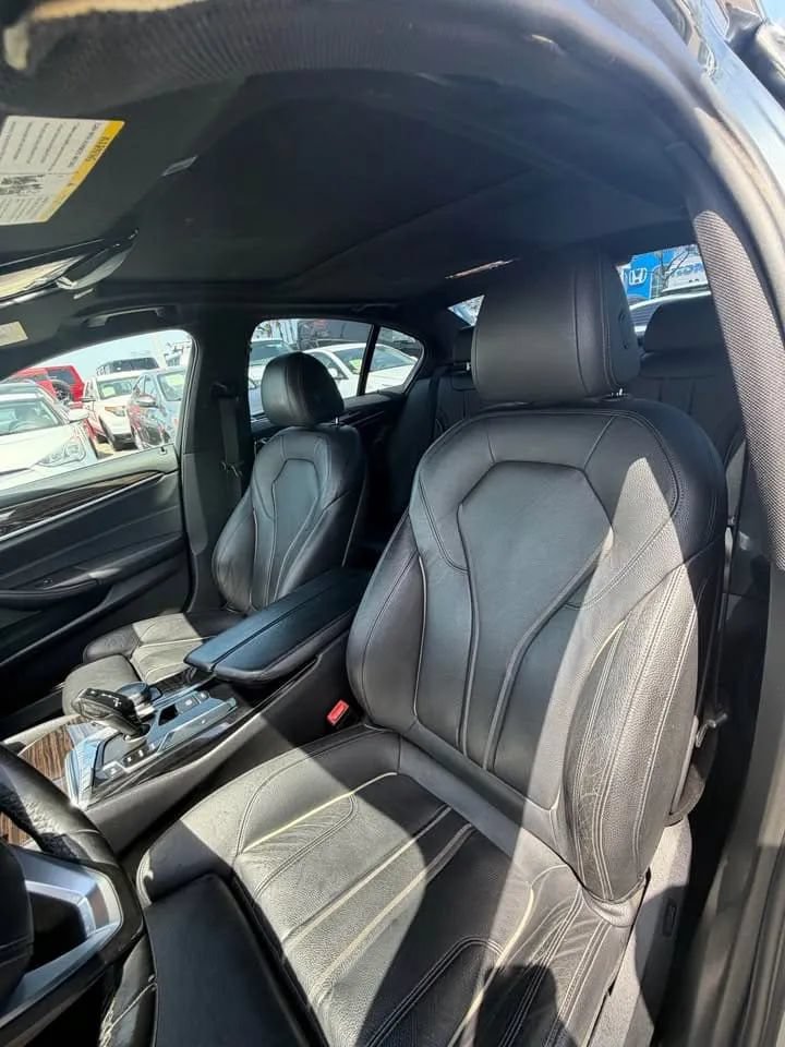 Used 2018 BMW 530i RWD image 7