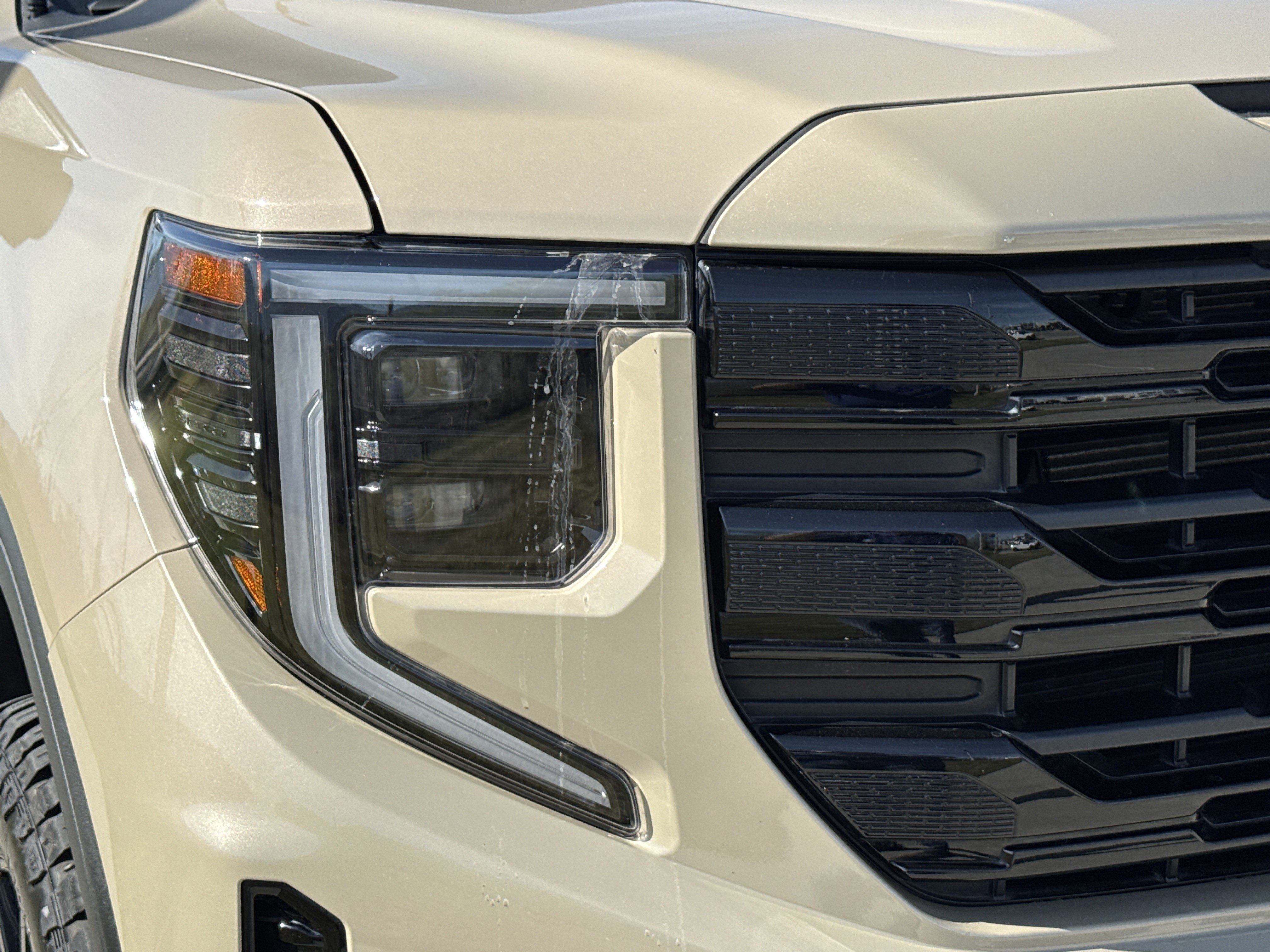 Used 2023 GMC Sierra 1500 Elevation w/ Elevation Premium Package image 10