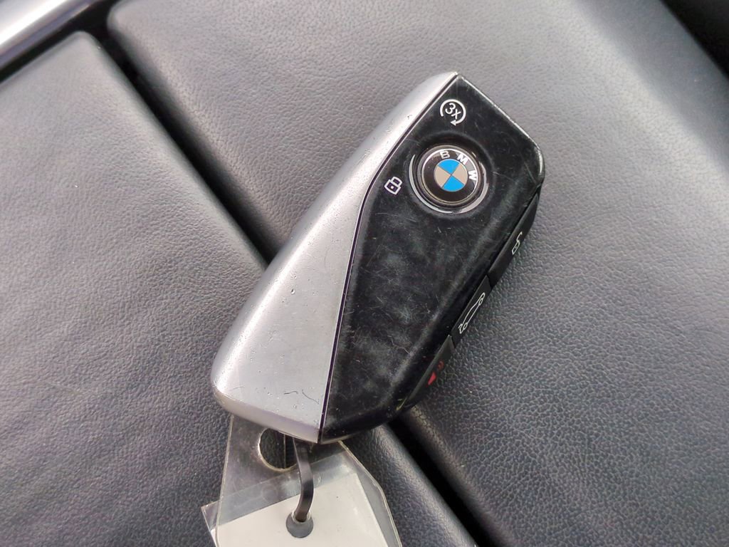 Used 2025 BMW X7 xDrive40i AWD/4WD image 24