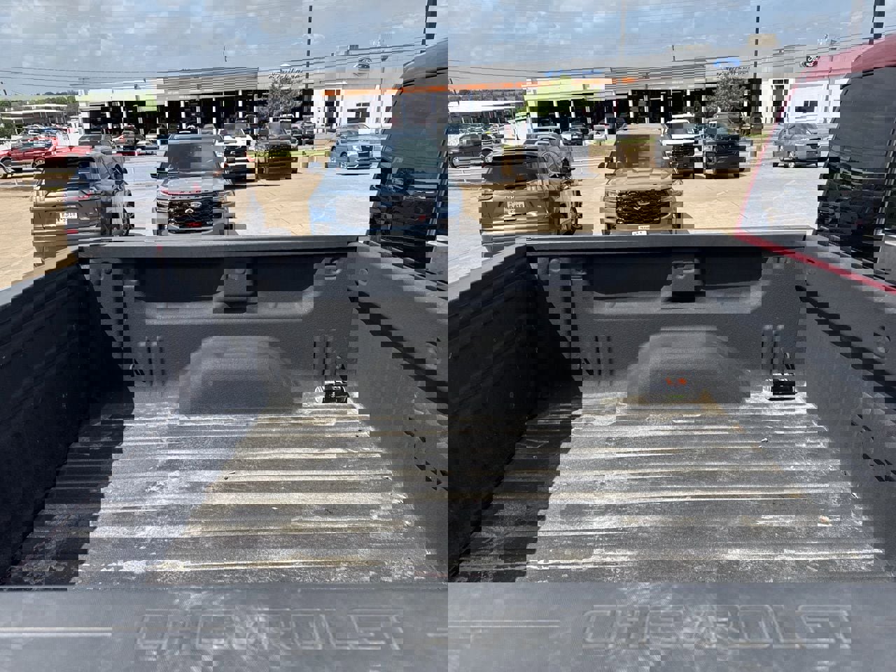 Used 2018 Chevrolet Silverado 1500 High Country image 5