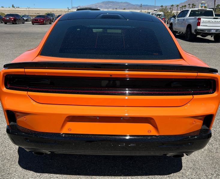 Used 2026 Dodge Charger Scat Pack w/ Blacktop Package AWD/4WD image 2