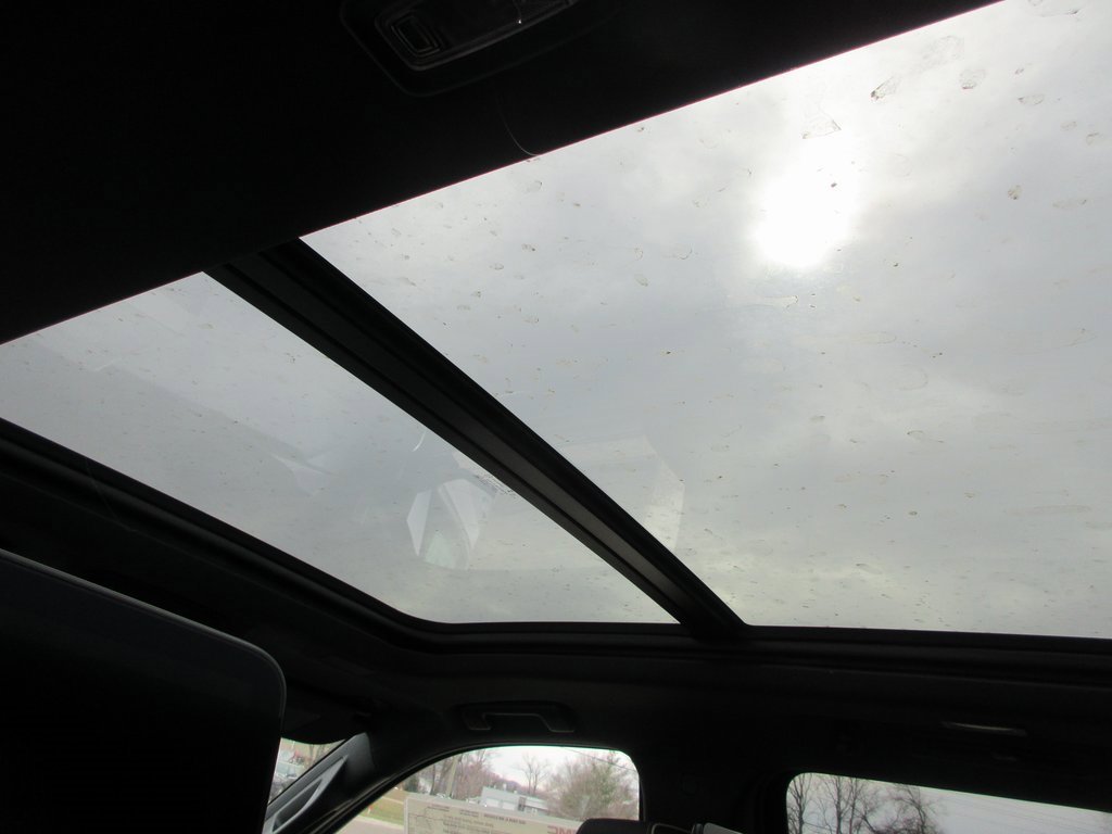 New 2026 GMC Yukon XL Elevation w/ Elevation Premium Package image 15