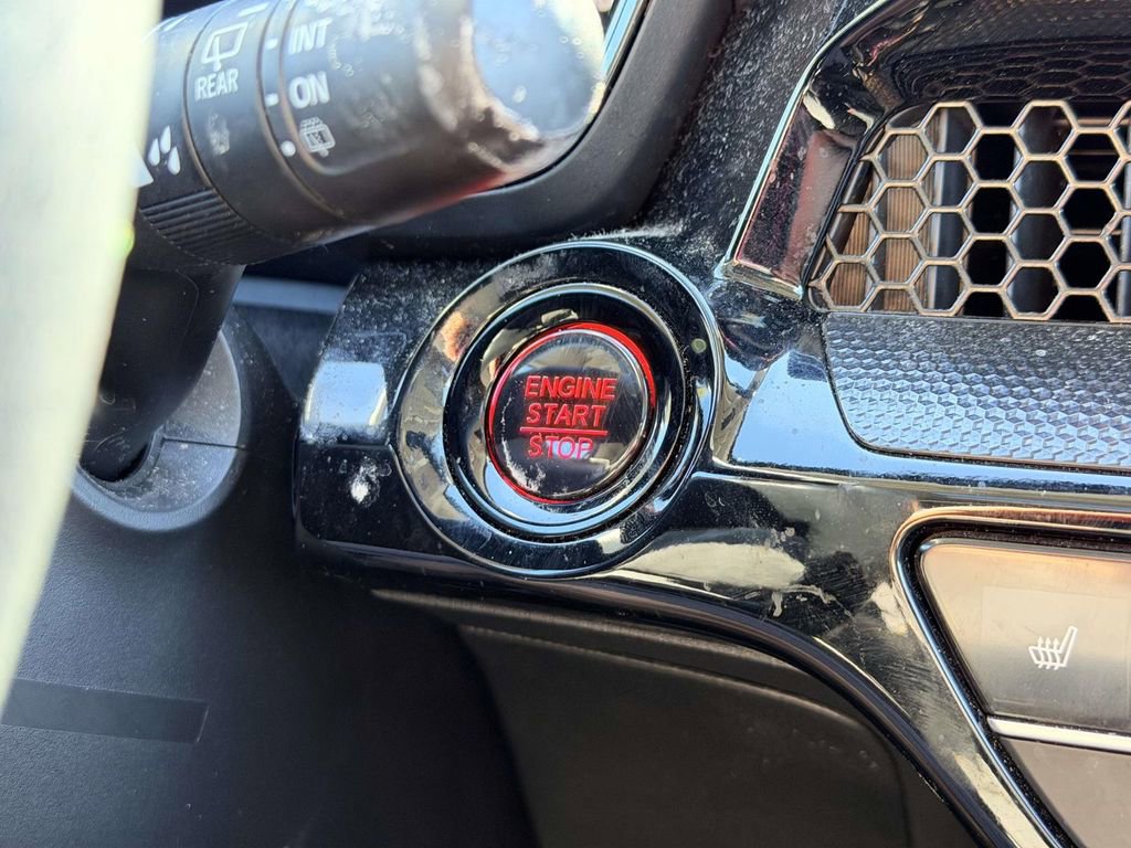 Used 2025 Honda CR-V EX-L image 9