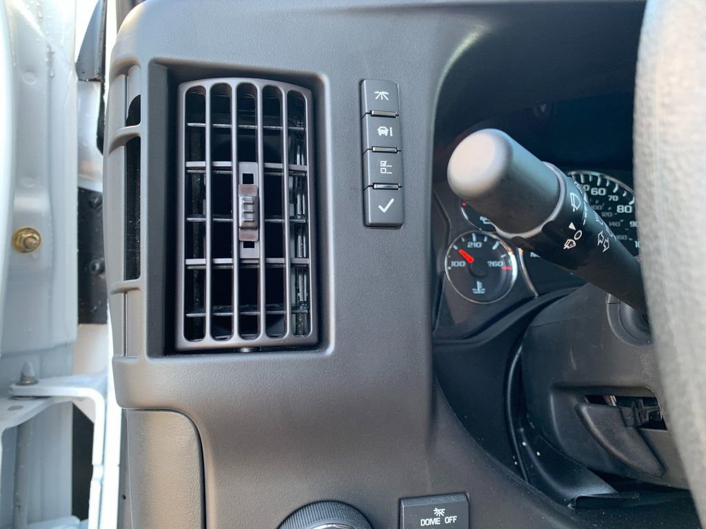 New 2025 Chevrolet Express 3500 Work Van w/ Power Convenience Package RWD image 36