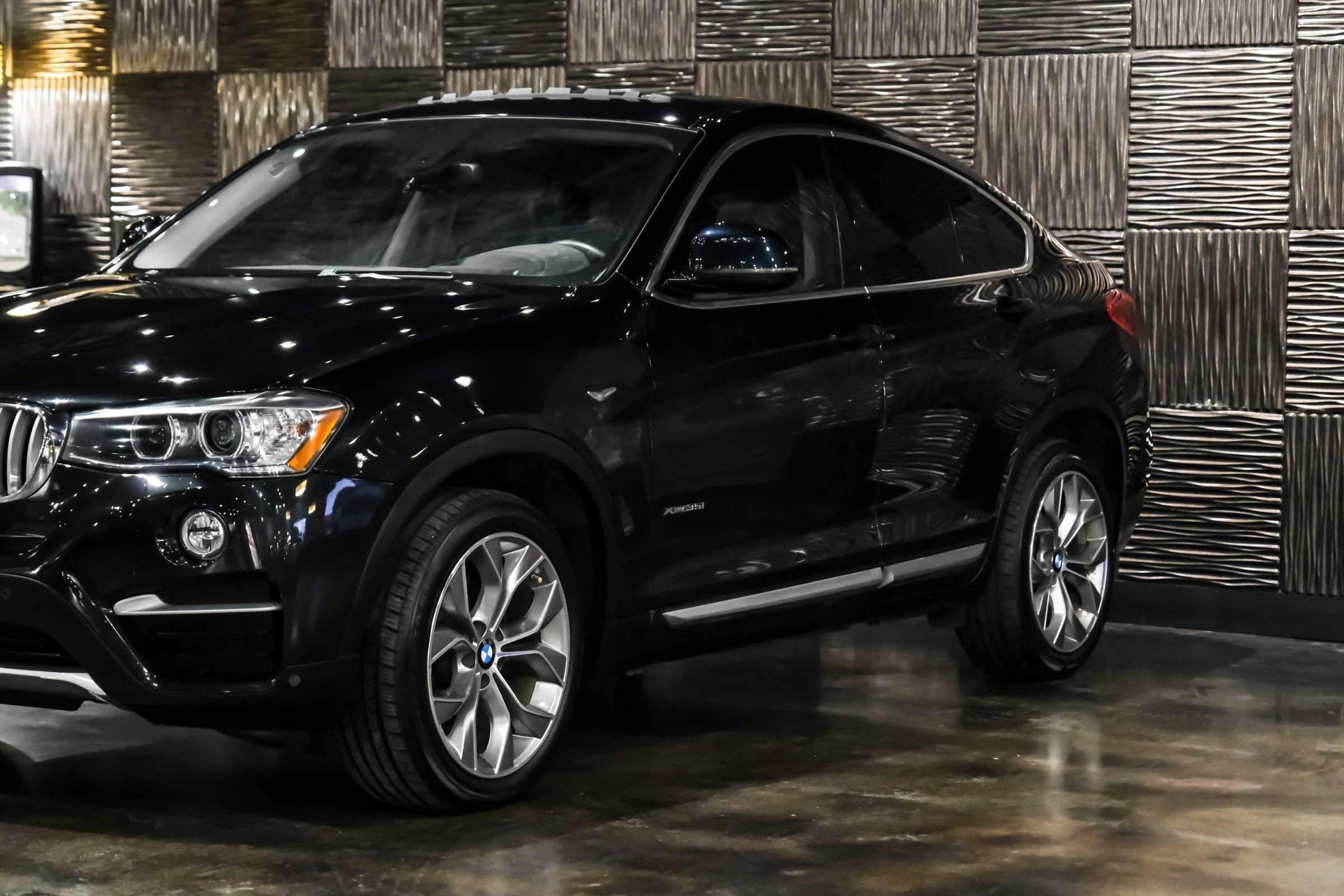 Used 2016 BMW X4 xDrive35i AWD/4WD image 9