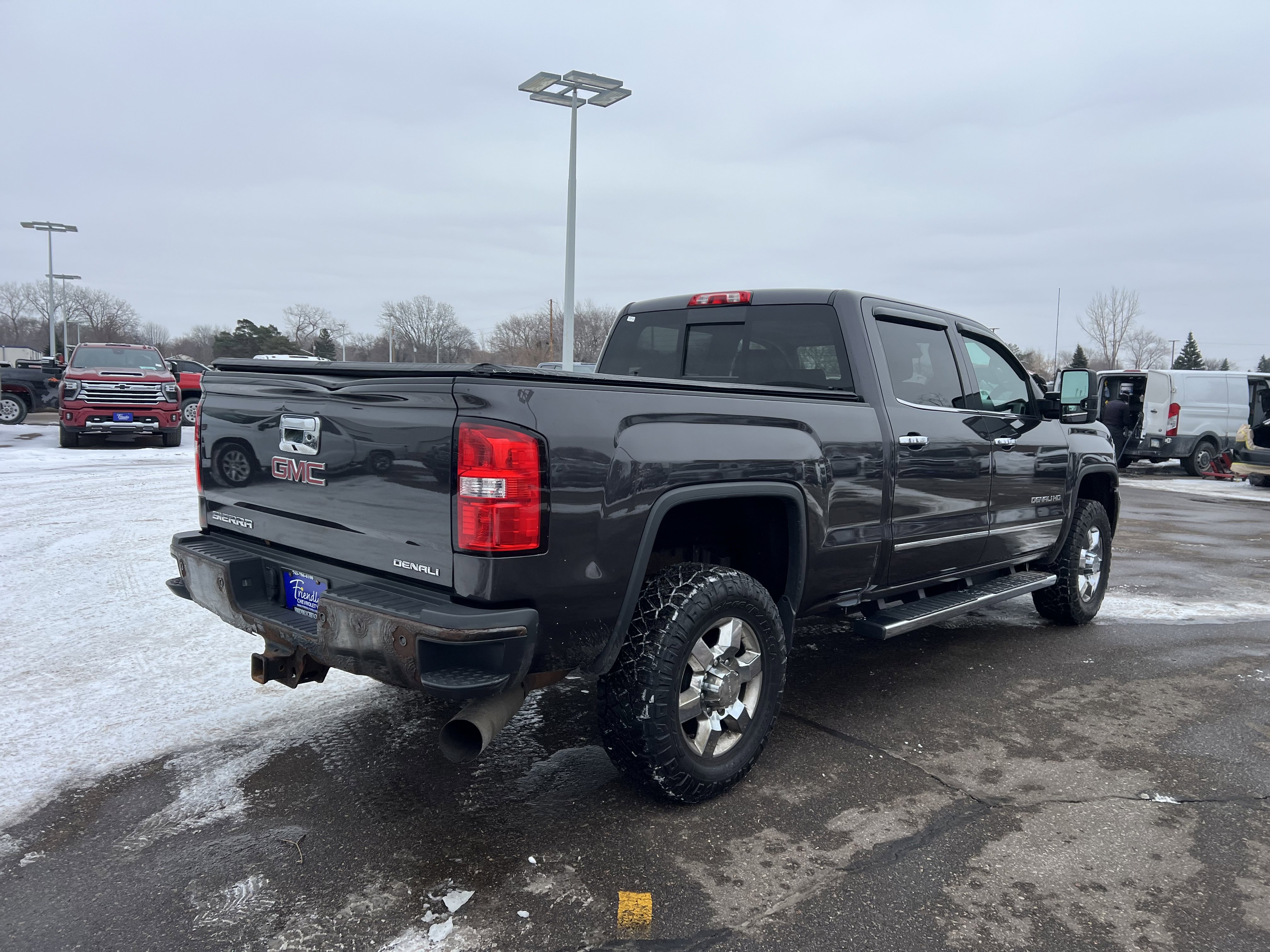 Used 2015 GMC Sierra 3500 Denali w/ Duramax Plus Package image 9
