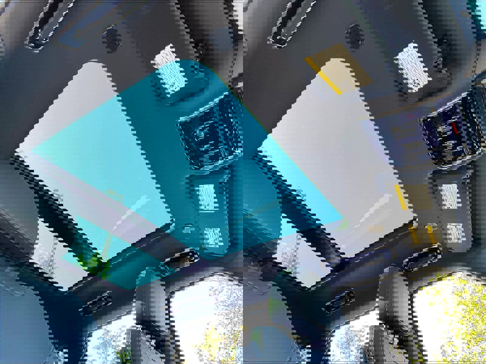 Used 2025 Land Rover Range Rover Sport S image 24