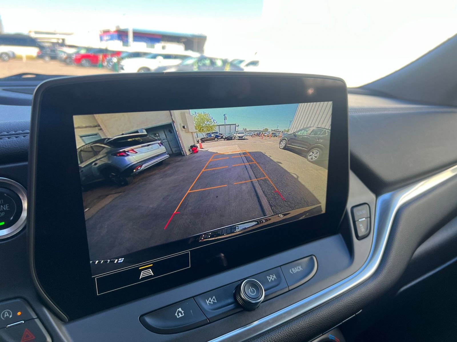 Used 2025 Chevrolet Blazer LT image 24