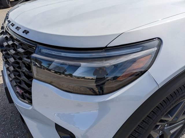 New 2026 Ford Explorer ST RWD image 9