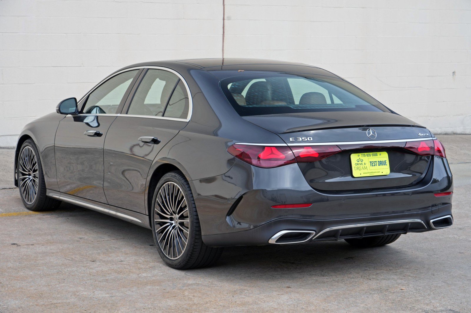 Used 2025 Mercedes-Benz E 350 4MATIC Sedan w/ Multicontour Seating Package image 59