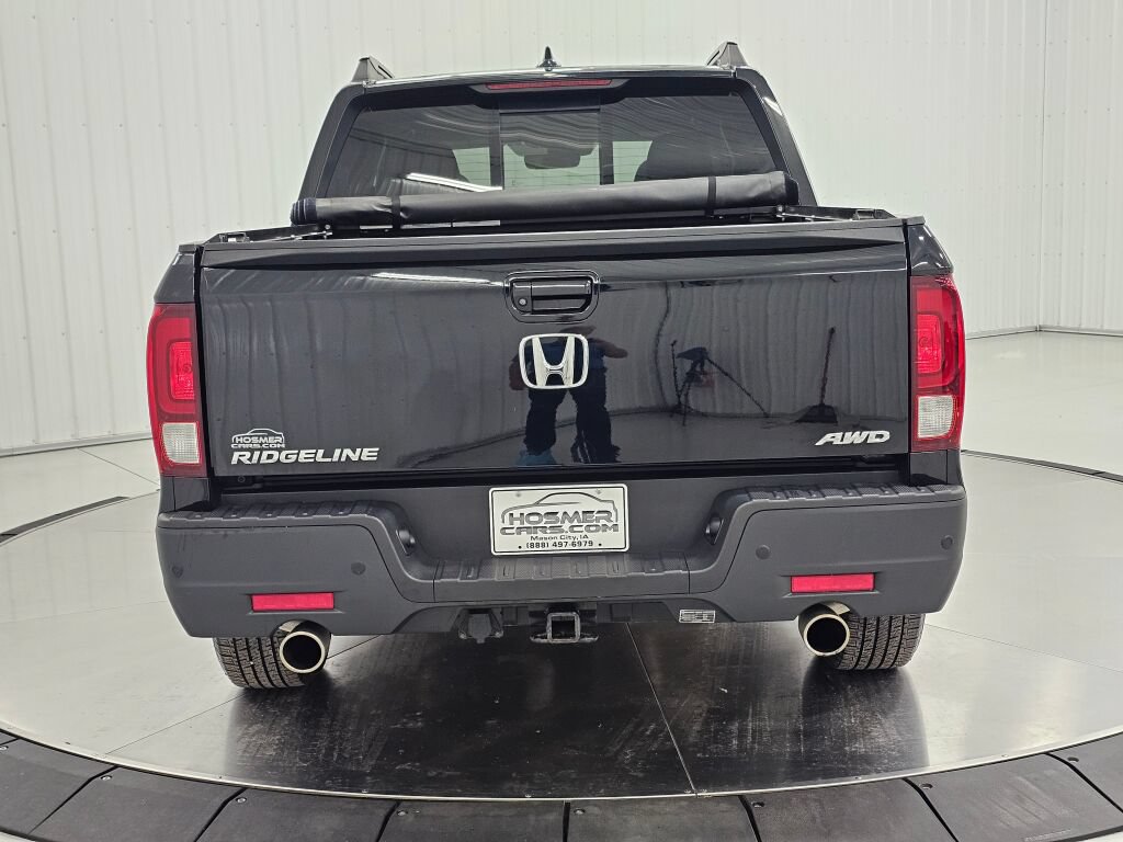 Used 2022 Honda Ridgeline Black Edition image 4