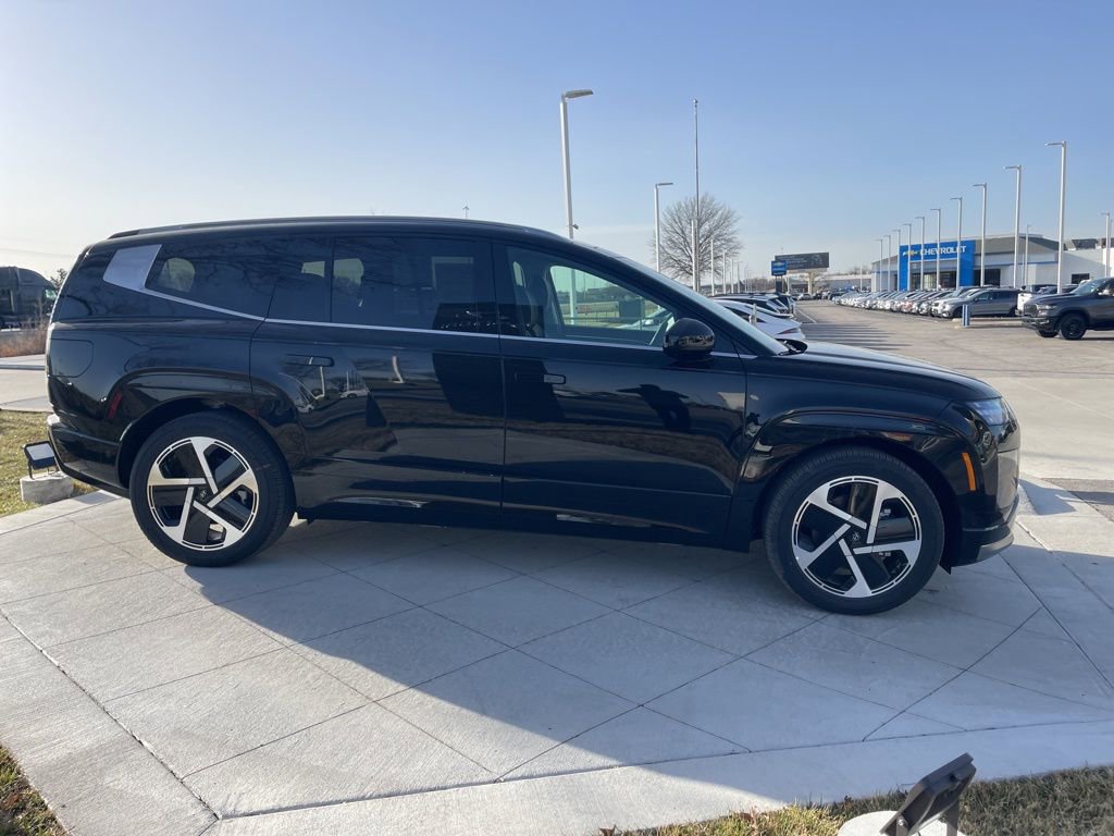 New 2026 Hyundai Ioniq 9 Calligraphy image 6