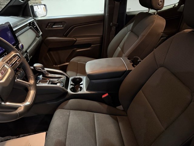 Used 2024 GMC Canyon Elevation w/ Convenience Package image 10