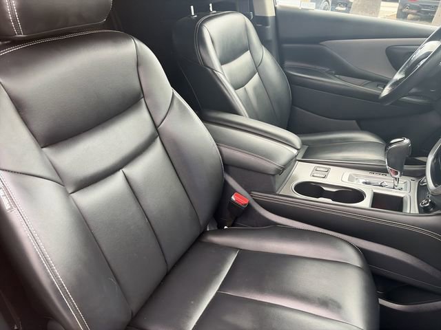 Used 2020 Nissan Murano SV w/ Premium Package FWD image 11