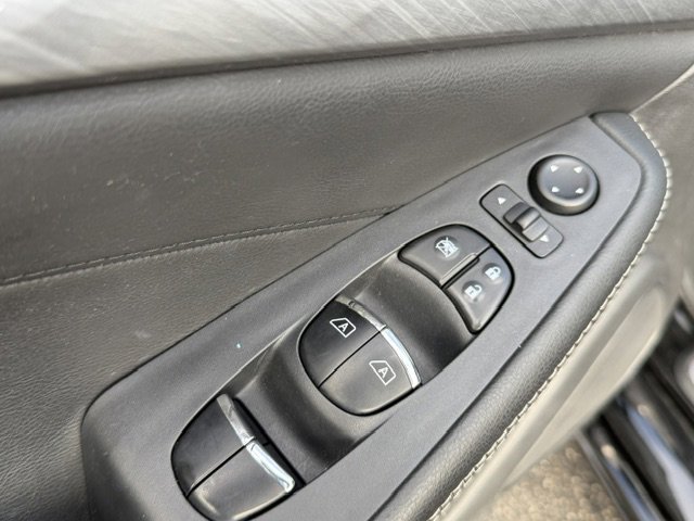 Used 2018 Nissan Maxima 3.5 SV FWD image 11
