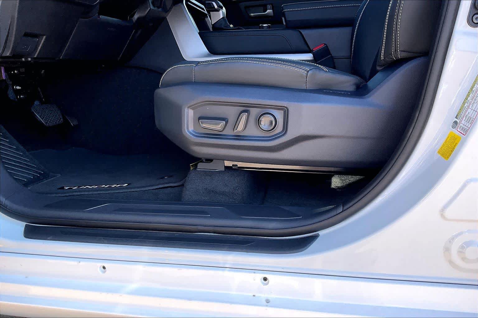 New 2026 Toyota Tundra Limited AWD/4WD image 20