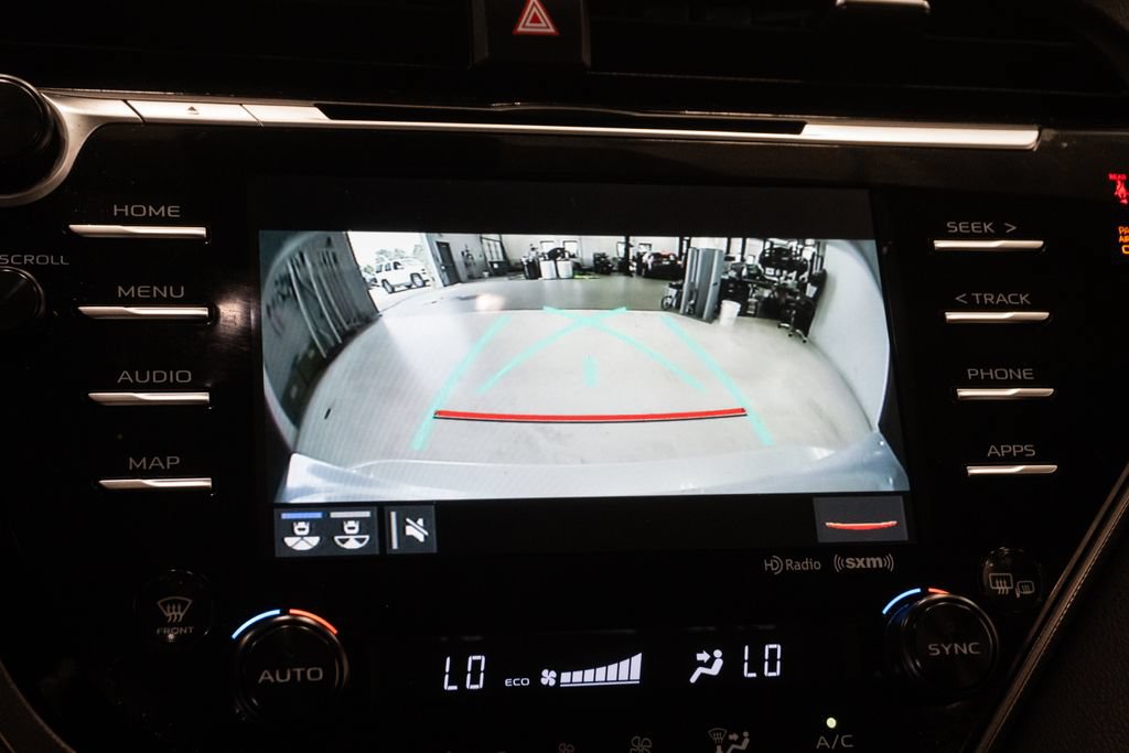 Used 2020 Toyota Camry XSE FWD image 21