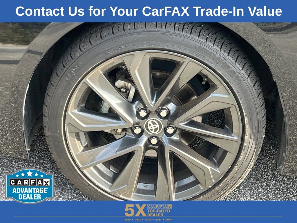 Used 2024 Toyota Corolla SE image 32