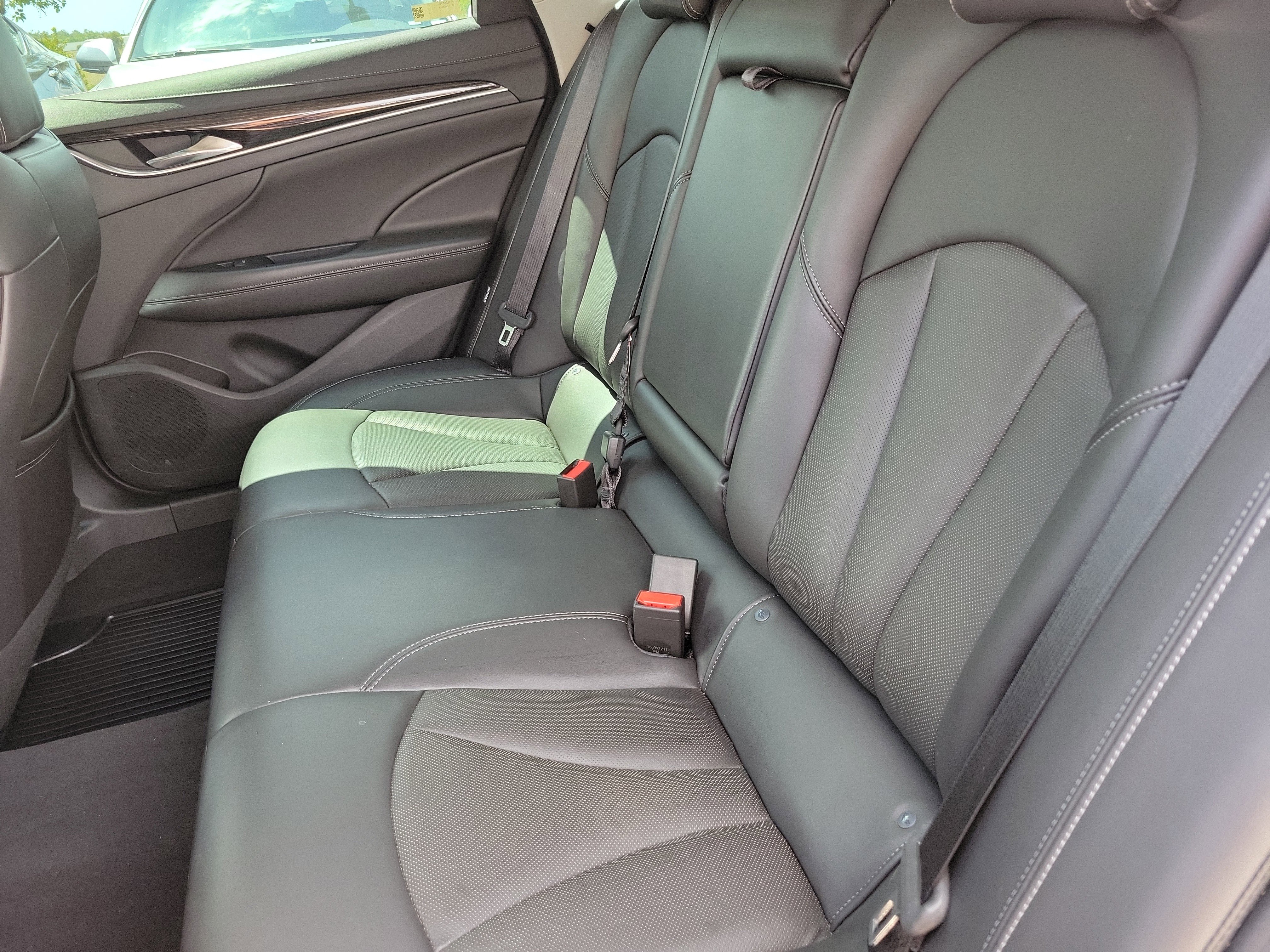 Used 2017 Buick LaCrosse Essence w/ Sun and Shade Package image 16