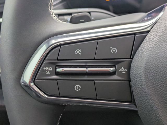 New 2026 Chevrolet Traverse LT w/ Sun and Wheel Package image 15