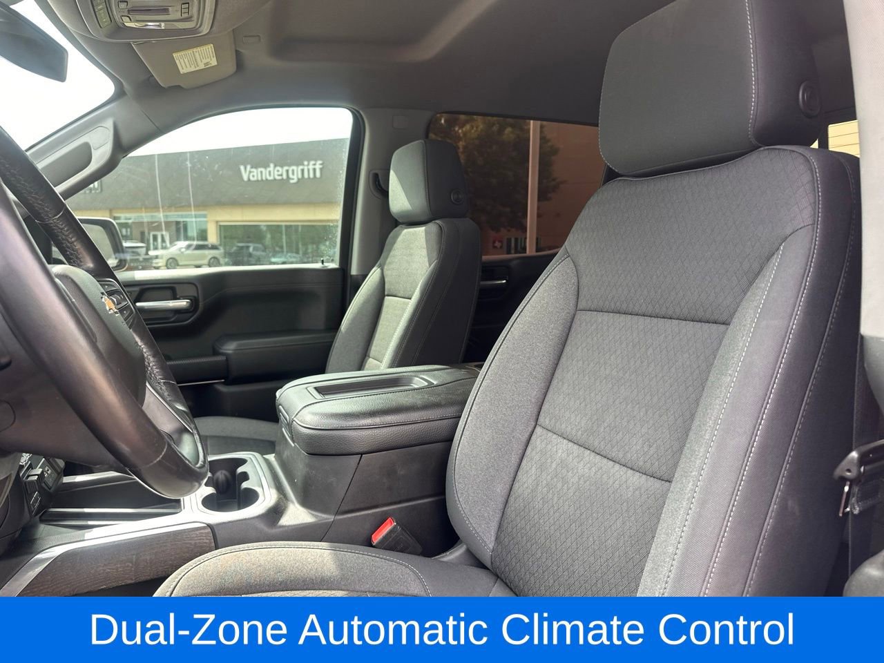 Used 2020 Chevrolet Silverado 1500 LT w/ Texas Edition AWD/4WD image 18