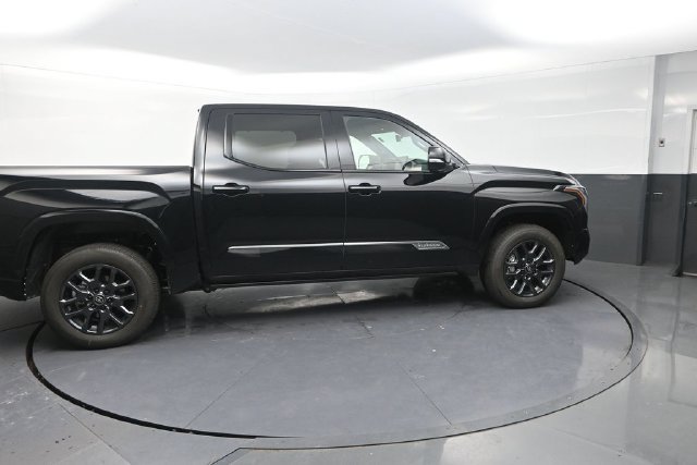 Used 2026 Toyota Tundra Platinum AWD/4WD image 9