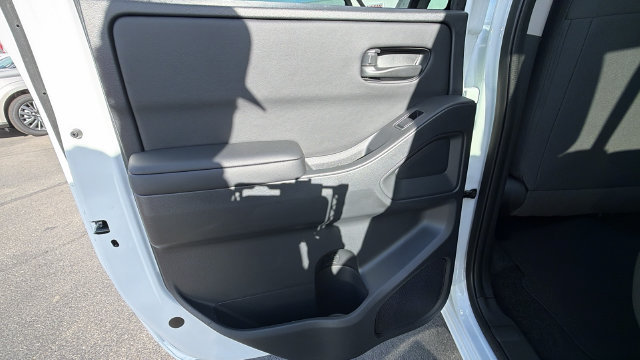 New 2027 Nissan Frontier S AWD/4WD image 14