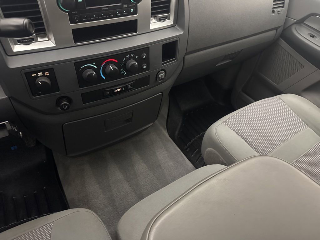Used 2009 Dodge Ram 2500 Truck SLT w/ Trailer Tow Group AWD/4WD image 15