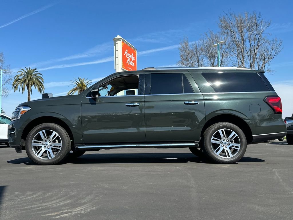 Used 2022 Ford Expedition Max Limited AWD/4WD image 6
