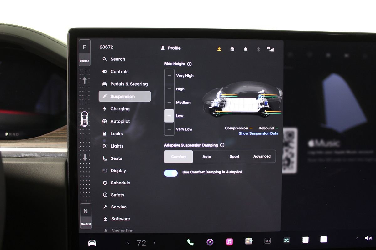 Used 2024 Tesla Model X AWD/4WD image 19
