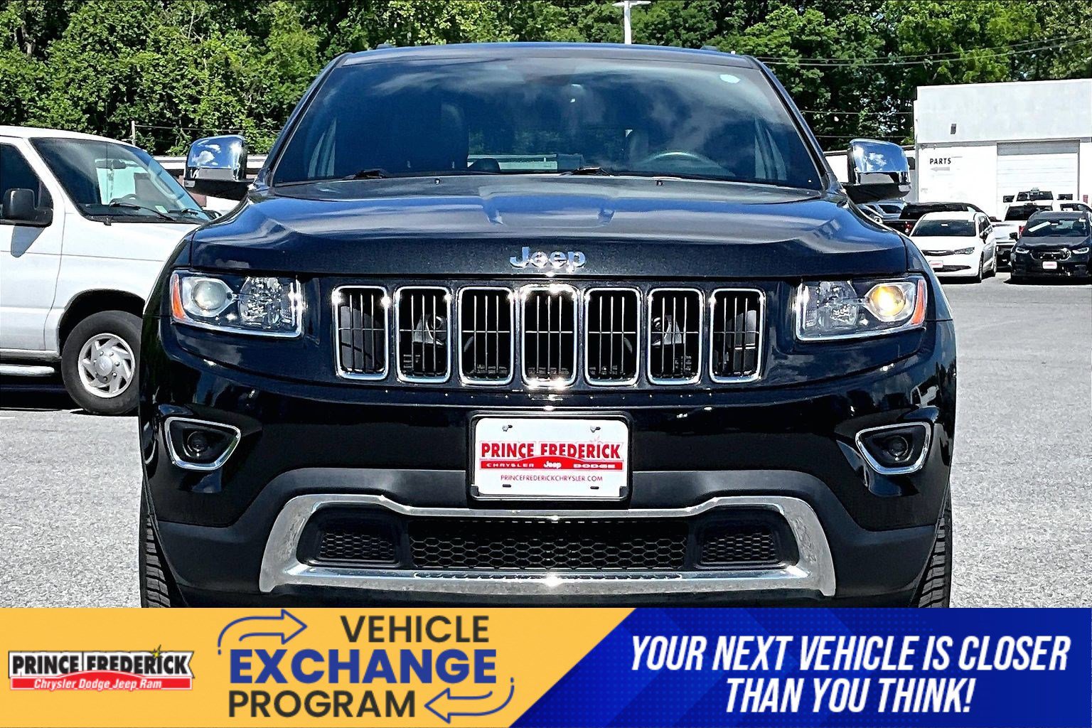 Used 2016 Jeep Grand Cherokee Limited AWD/4WD image 2