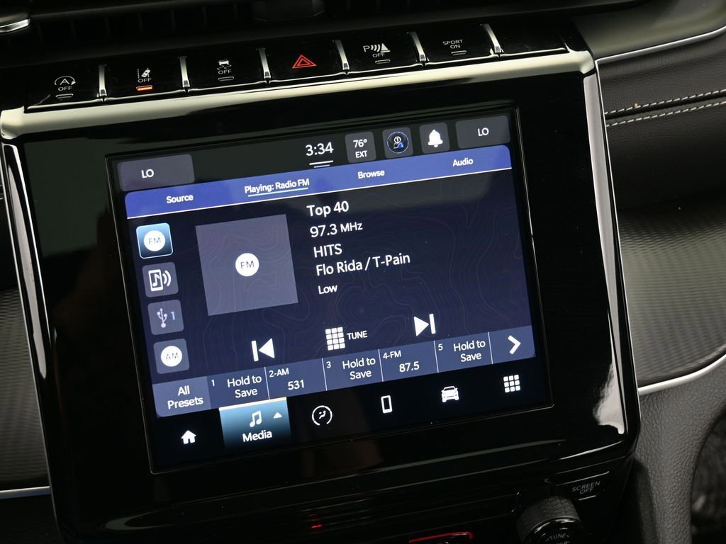 Used 2024 Jeep Grand Cherokee L Laredo image 23