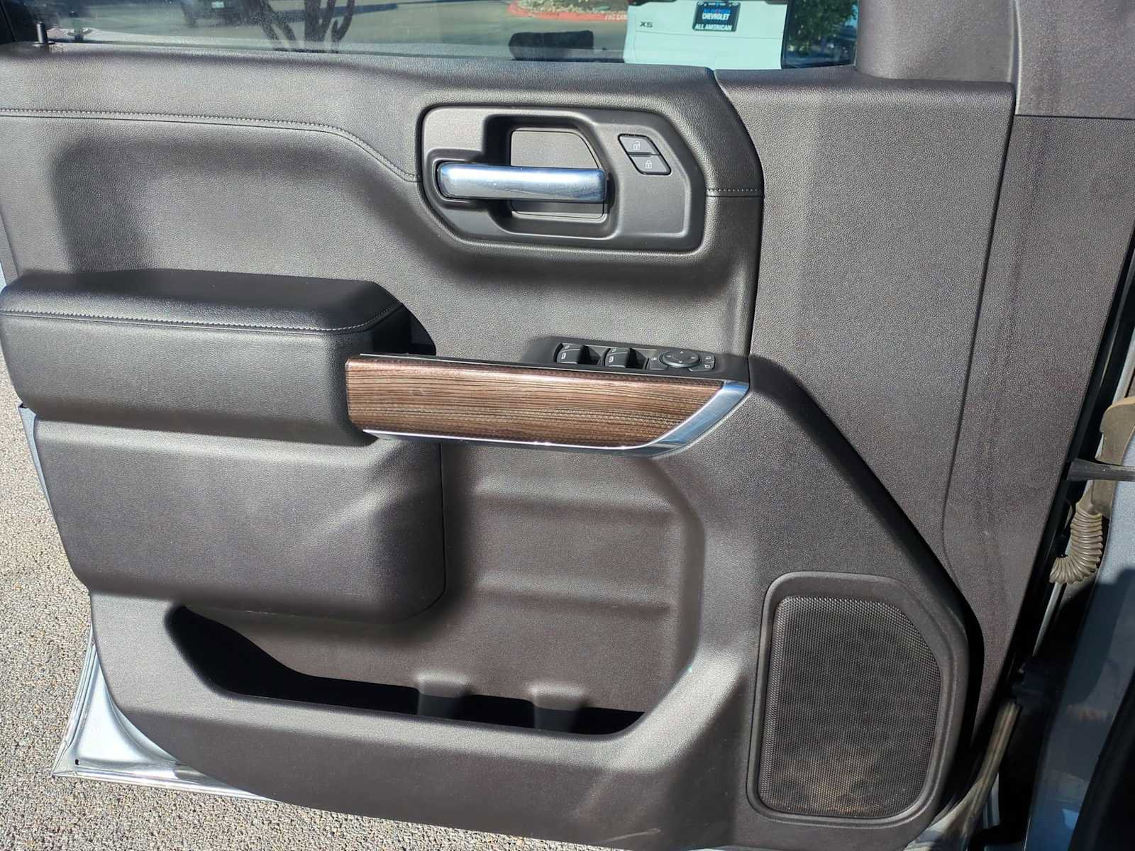 Used 2019 Chevrolet Silverado 1500 LT w/ Texas Edition image 22