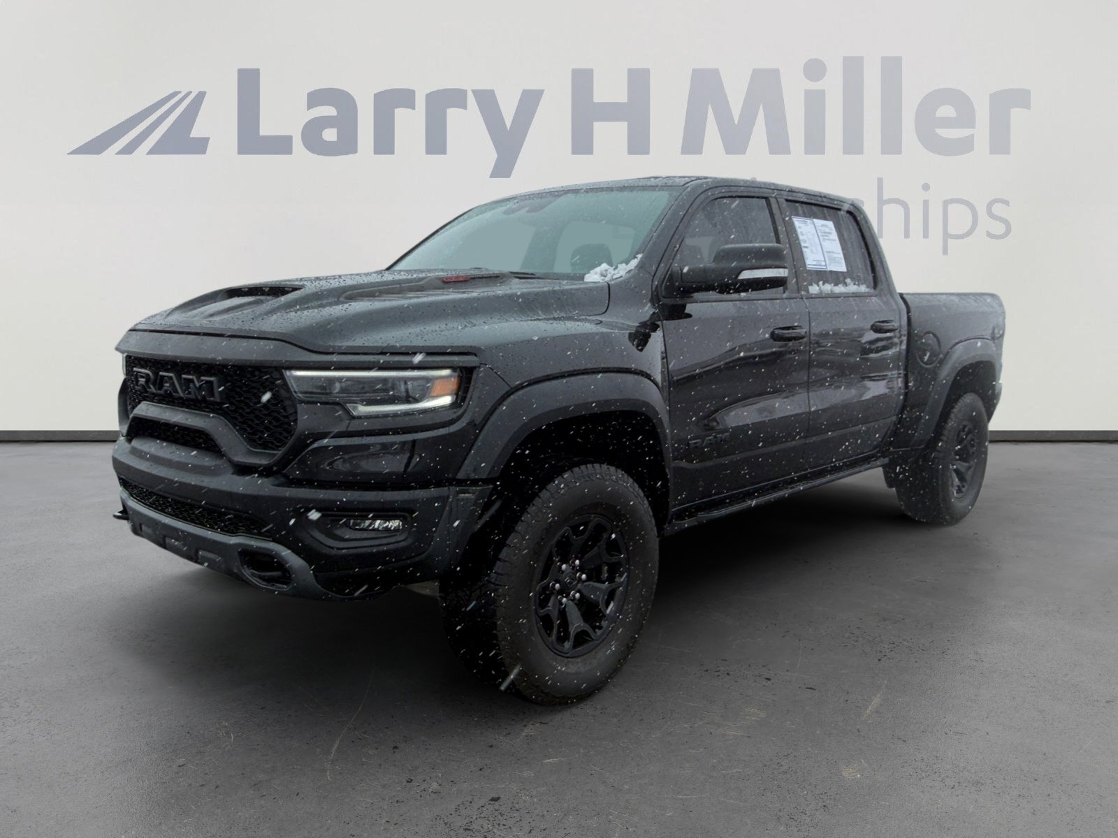 Used 2022 RAM 1500 TRX w/ TRX Level 1 Equipment Group AWD/4WD image 1