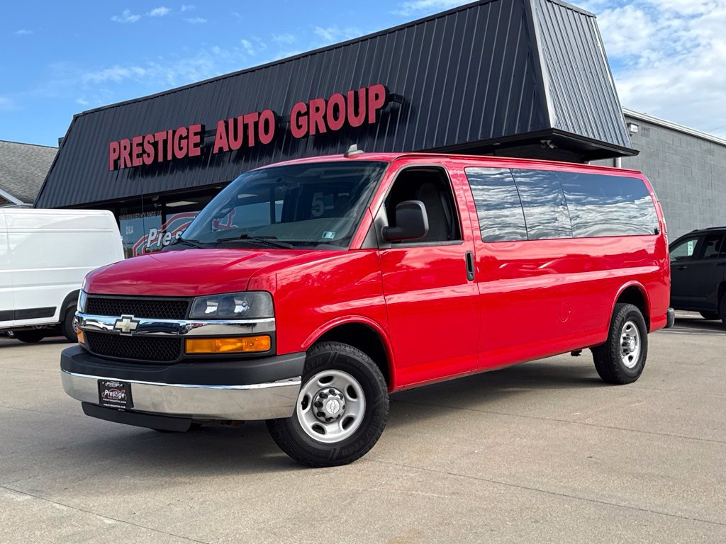 Used 2016 Chevrolet Express 3500 LT w/ LT Preferred Equipment Group RWD image 20
